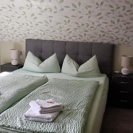 Ferienwohnung Moench Christes エクステリア 写真