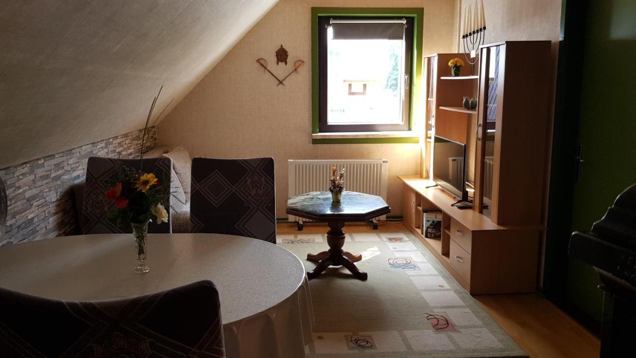 Ferienwohnung Moench Christes エクステリア 写真